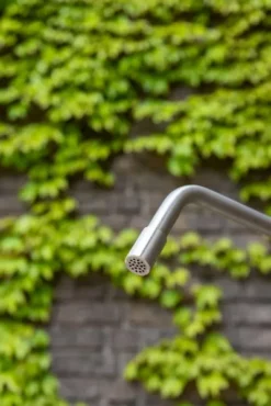 Weltevree Serpentine Buitendouche 15 Weltevree Serpentine Buitendouche -zwembad benodigdheden winkel 900 601 weltevree serpentine gallery 06