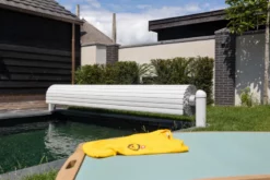 Open Classic Automatisch Oprolsysteem - Tot 4 Meter - Wit -zwembad benodigdheden winkel af5a9061 1900 1